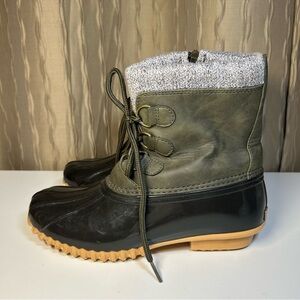 Sporto Lauren Women's 5.5 Ankle Duck Boot Black Olive Gray Knit Side Zip